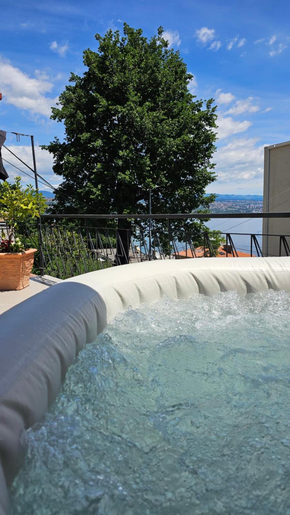 Ferienwohnung Elvira Opatija Exterior foto
